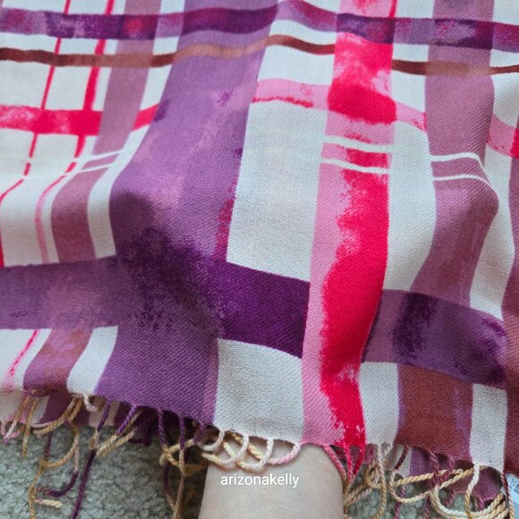 NWT Wool Cashmere Lightweight Scarf Nordstrom Pink Purple - Picture 9 of 11